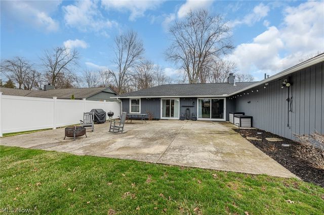 10810 Gate Post Road, Strongsville, OH 44149