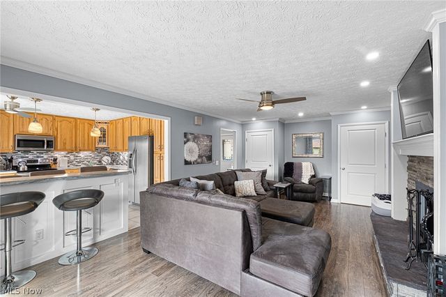 10810 Gate Post Road, Strongsville, OH 44149