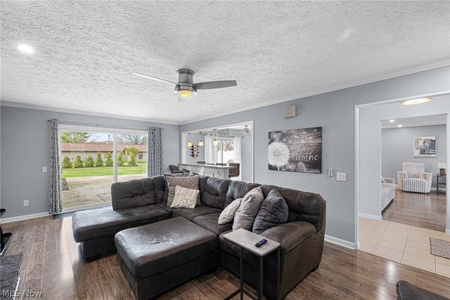 10810 Gate Post Road, Strongsville, OH 44149