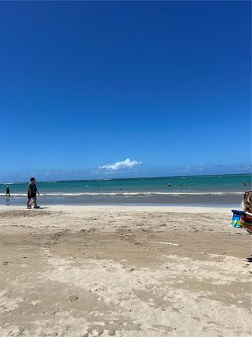 16 AMAPOLA 504, Carolina, PR 00979