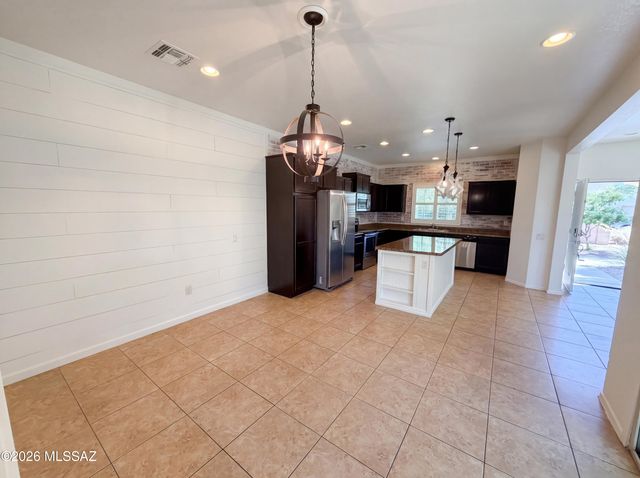 10919 E Midnight Moon Lane, Tucson, AZ 85747
