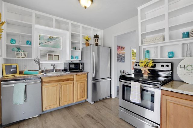 903 E Rowan Ave, Spokane, WA 99216
