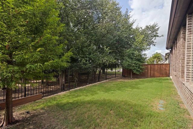 4804 High Ridge Trail, Flower Mound, TX 76262
