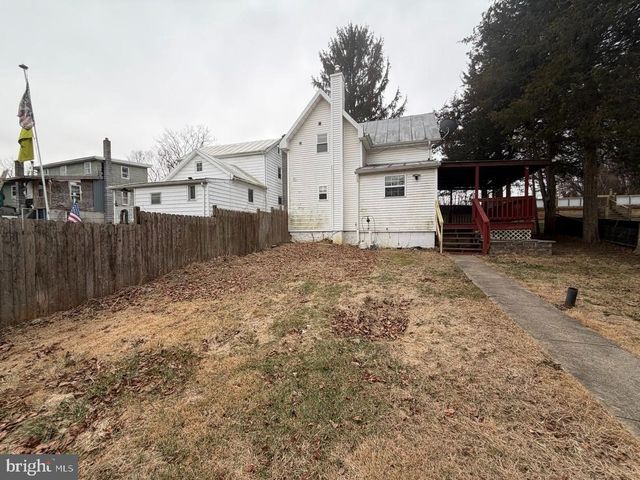 120 S LANDVALE ST, York Haven, PA 17370