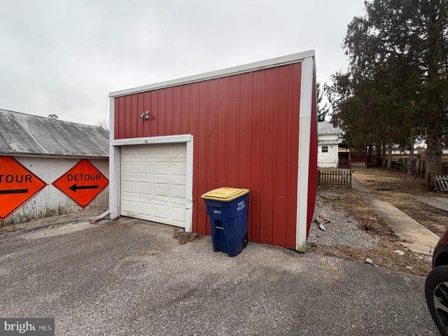 120 S LANDVALE ST, York Haven, PA 17370