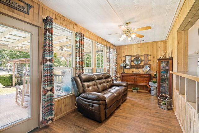 6626 Meadow Ridge Circle, Nevada, TX 75173