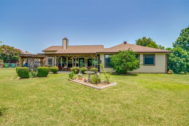6626 Meadow Ridge Circle, Nevada, TX 75173