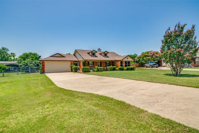 6626 Meadow Ridge Circle, Nevada, TX 75173