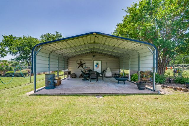 6626 Meadow Ridge Circle, Nevada, TX 75173