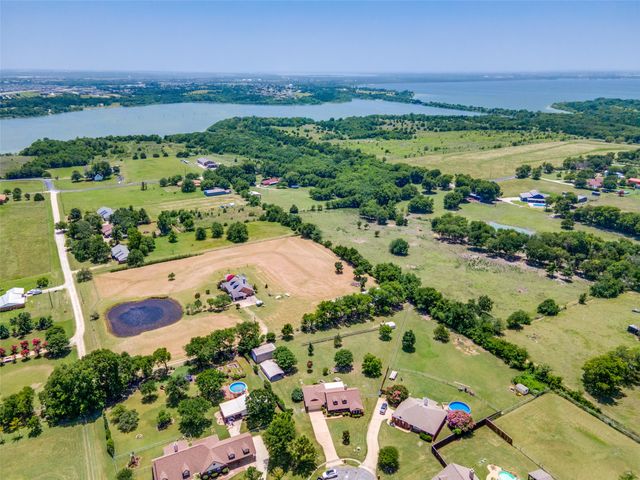 6626 Meadow Ridge Circle, Nevada, TX 75173