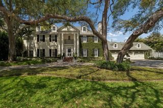 3011 W HAWTHORNE ROAD, Tampa, FL 33611