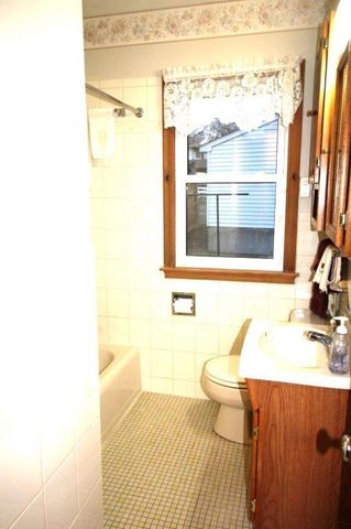 794 Howard Street N, Saint Paul, MN 55119