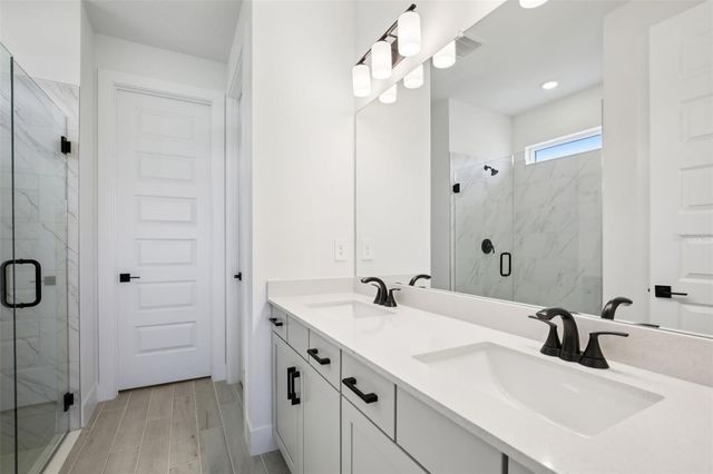 148 SHADY EDGE LOOP, Nokomis, FL 34275