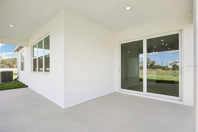 148 SHADY EDGE LOOP, Nokomis, FL 34275