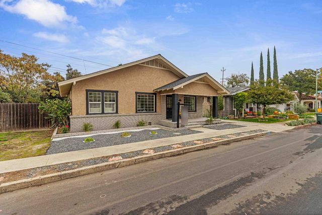 223 Achor Ct, Modesto, CA 95354