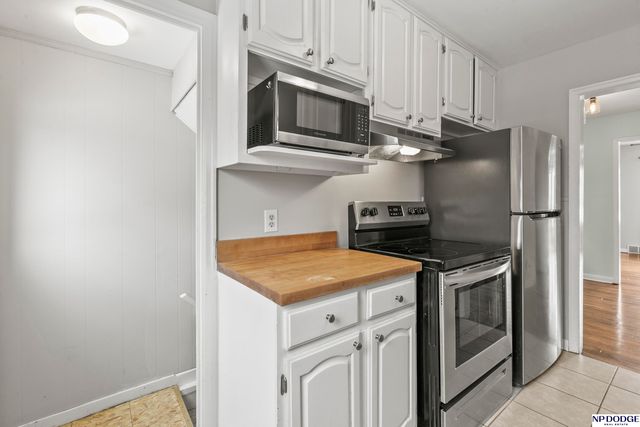 3164 Ida Street, Omaha, NE 68112