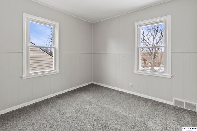 3164 Ida Street, Omaha, NE 68112