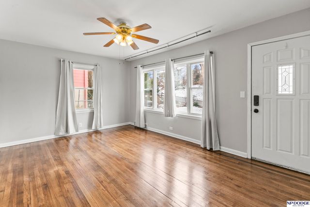 3164 Ida Street, Omaha, NE 68112