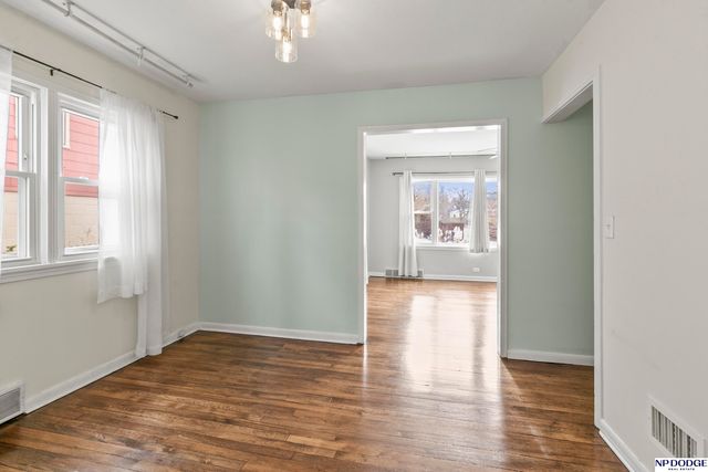 3164 Ida Street, Omaha, NE 68112