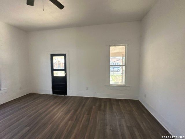 451 E MITCHELL ST, San Antonio, TX 78210