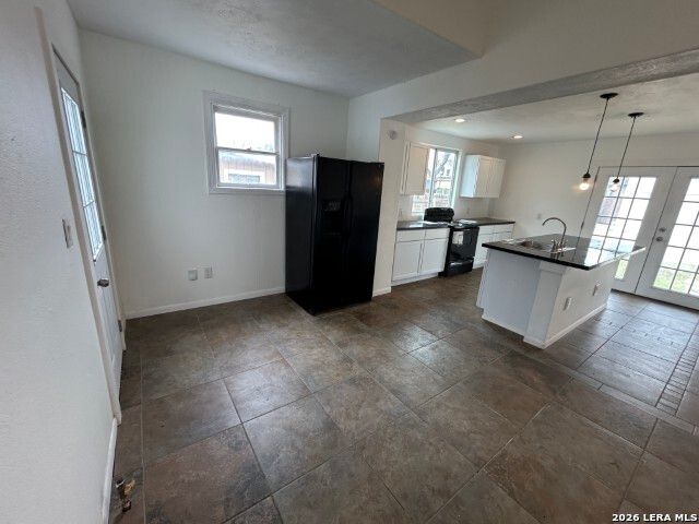 451 E MITCHELL ST, San Antonio, TX 78210