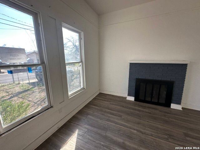 451 E MITCHELL ST, San Antonio, TX 78210