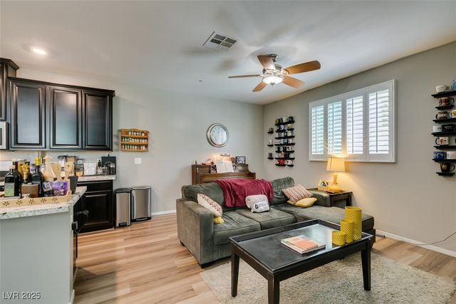 6472 Centennial Skies Court, North Las Vegas, NV 89086