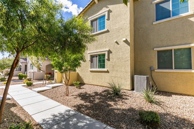 6472 Centennial Skies Court, North Las Vegas, NV 89086