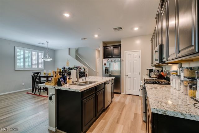 6472 Centennial Skies Court, North Las Vegas, NV 89086