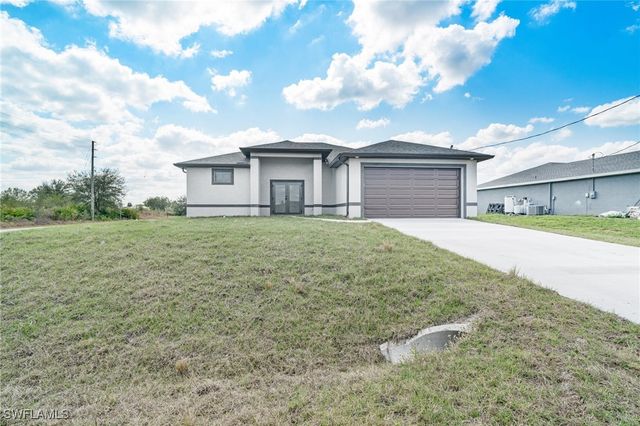 2801 69th ST W, Lehigh Acres, FL 33971