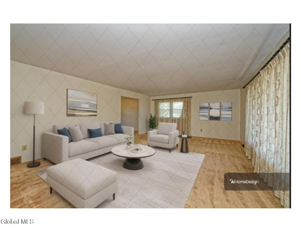 3 Dante Terrace, Colonie, NY 12110