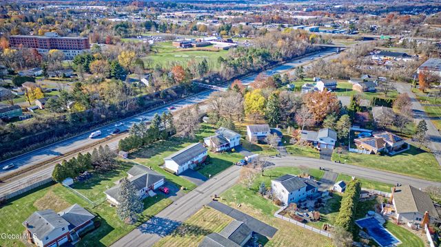 3 Dante Terrace, Colonie, NY 12110