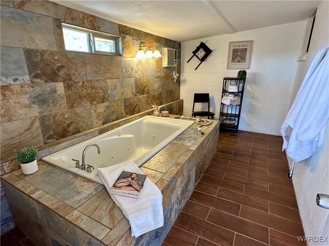 3165 Louise Avenue, Kingman, AZ 86401