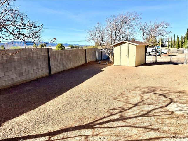 3165 Louise Avenue, Kingman, AZ 86401