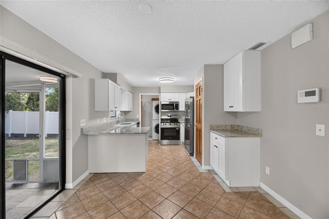 906 CUTLER DRIVE, Seffner, FL 33584