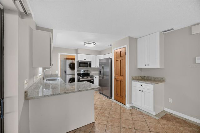 906 CUTLER DRIVE, Seffner, FL 33584