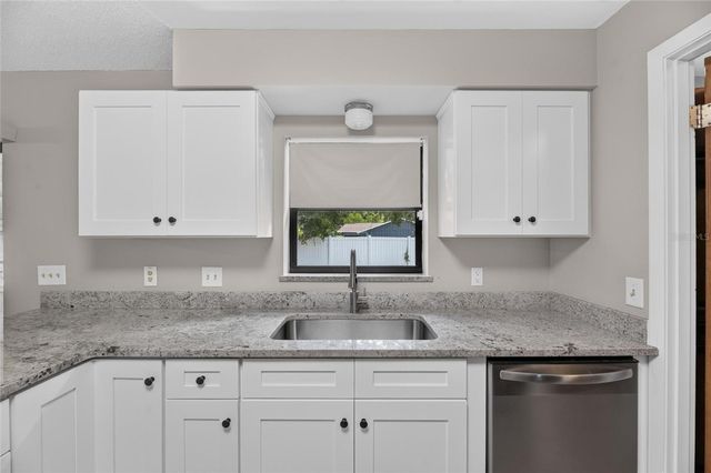 906 CUTLER DRIVE, Seffner, FL 33584