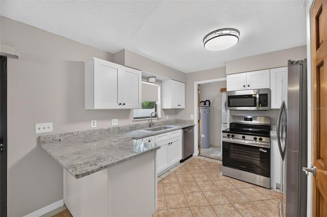 906 CUTLER DRIVE, Seffner, FL 33584