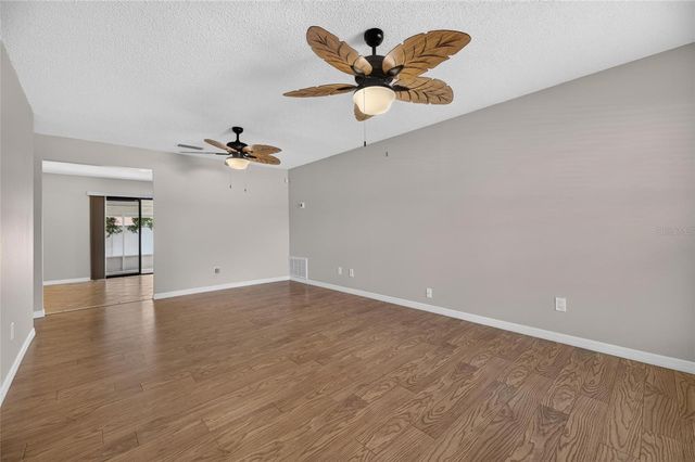 906 CUTLER DRIVE, Seffner, FL 33584