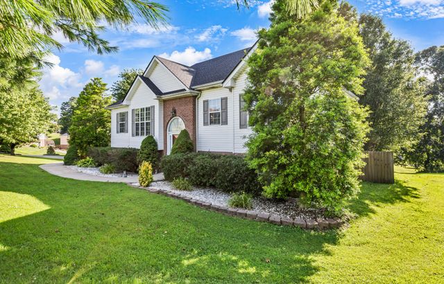 720 Superior Ln, Clarksville, TN 37043