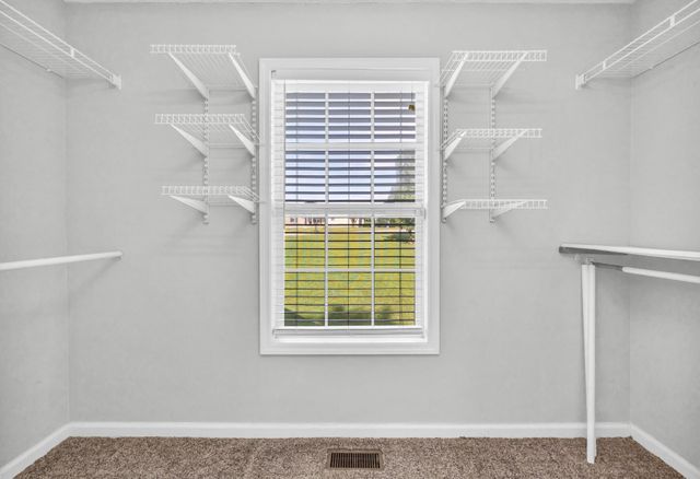 720 Superior Ln, Clarksville, TN 37043