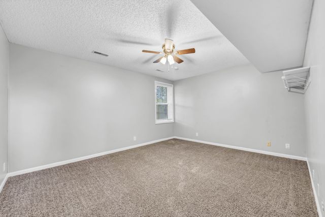 720 Superior Ln, Clarksville, TN 37043