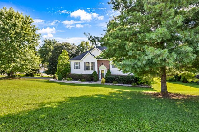 720 Superior Ln, Clarksville, TN 37043