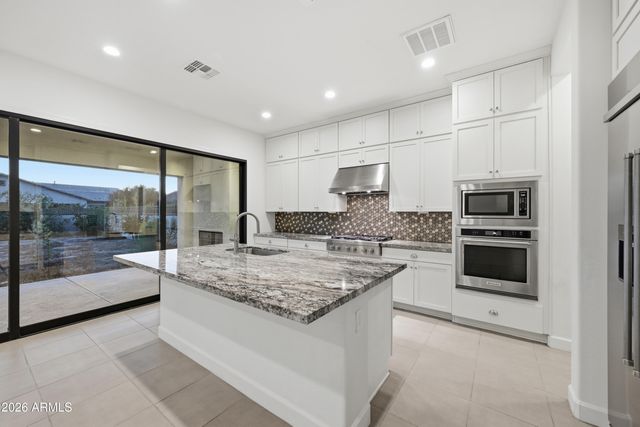 23956 S 218TH Place, Queen Creek, AZ 85142