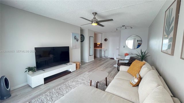 200 S Birch Road 1204, Fort Lauderdale, FL 33316