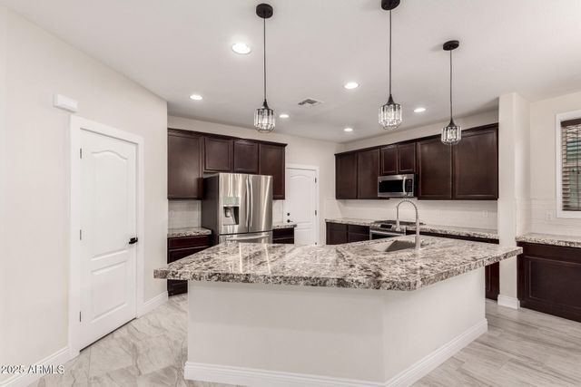 11920 W EL CORTEZ Place, Peoria, AZ 85383