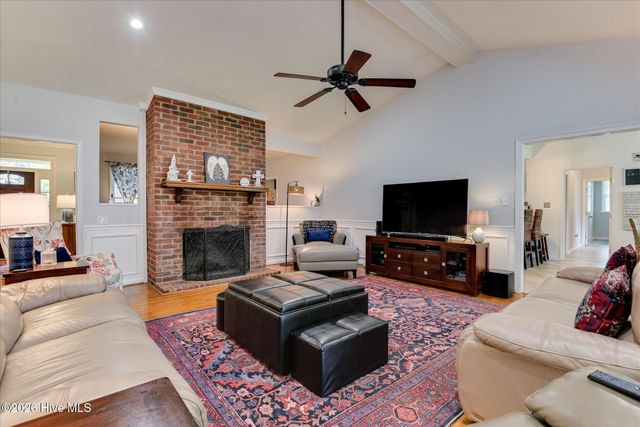 602 Branett Way, Evans, GA 30809