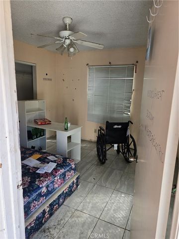 416 N Hobart, Los Angeles, CA 90004
