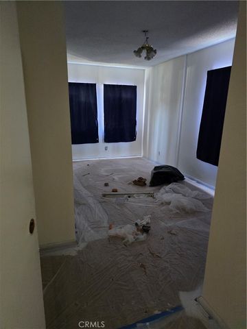 416 N Hobart, Los Angeles, CA 90004