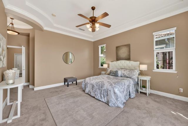 2004 Elvenden Way, Roseville, CA 95661